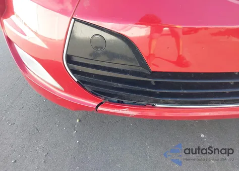 2013 Hyundai Veloster Base W/Black from USA, damaged, VIN KMHTC6AD5DU118466